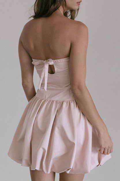 Vestidos sexys de color sólido con frunces y sin tirantes