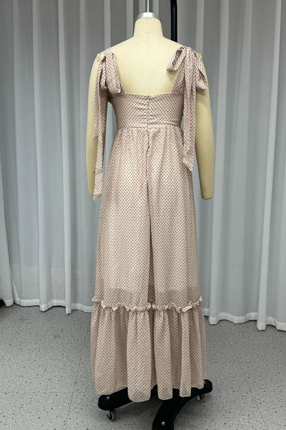 Elegantes vestidos de lunares con encaje y escote cuadrado