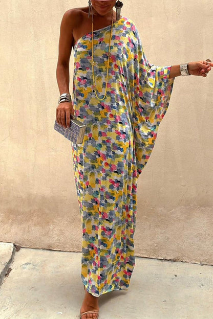 Vestidos irregulares con cuello oblicuo irregular y estampado geométrico elegante