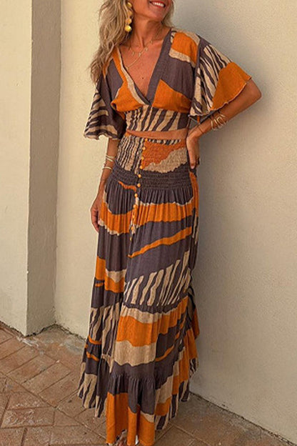 Conjunto informal de dos piezas con cuello en V, manga corta y estampado de rayas para vacaciones