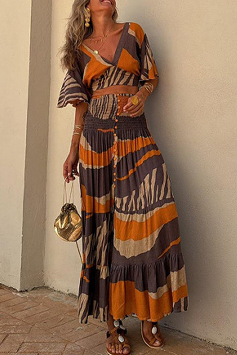 Conjunto informal de dos piezas con cuello en V, manga corta y estampado de rayas para vacaciones