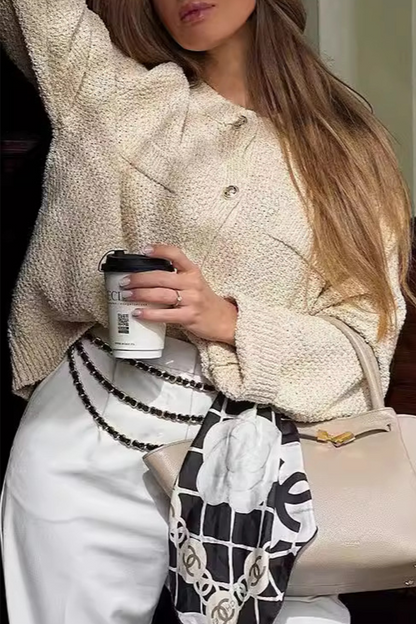 Prendas de abrigo informales de cuello redondo con botones y bolsillos de color liso para uso diario