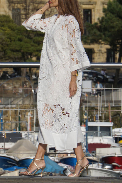 Vestido elegante de encaje de color sólido para uso diario.