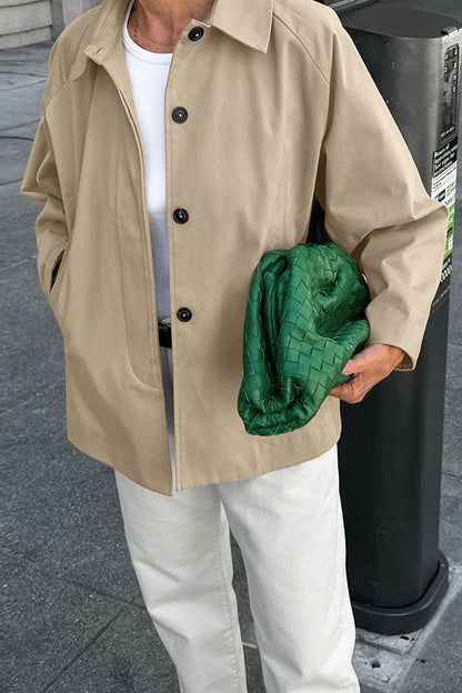 Prendas de abrigo informales de calle de color liso con bolsillos y botones y cuello vuelto