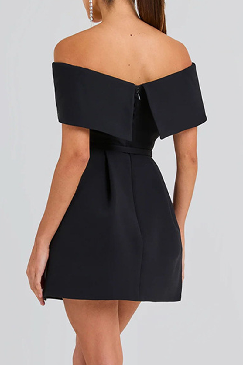 Vestidos sexis de corte A con hombros descubiertos, bolsillos y cordones en color liso (3 colores)