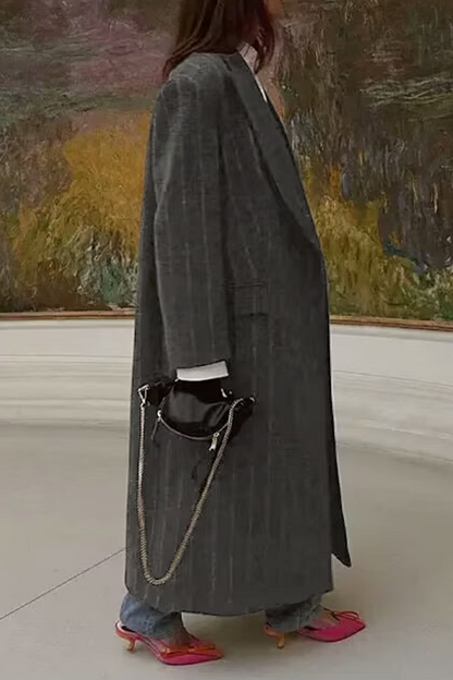 Prendas de abrigo informales con cuello vuelto, rayas y bolsillos de patchwork