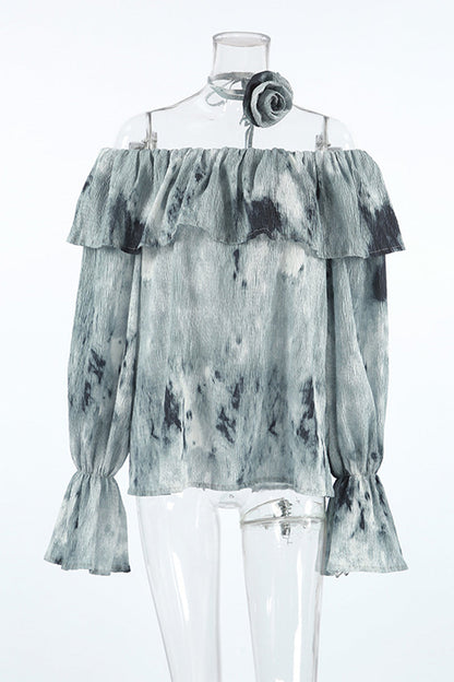 Blusa sexy con hombros descubiertos, flores y volantes teñidos anudados