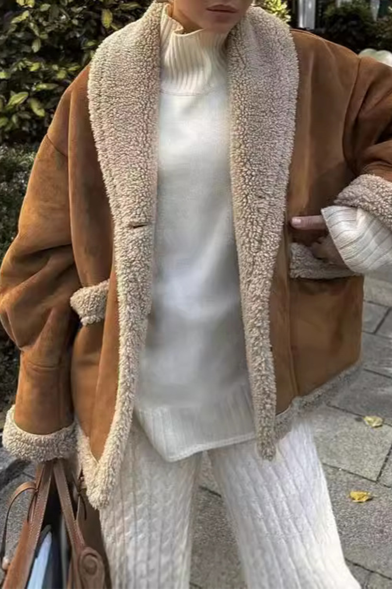 Prendas de abrigo informales de cuello vuelto con botones y bolsillos para uso diario