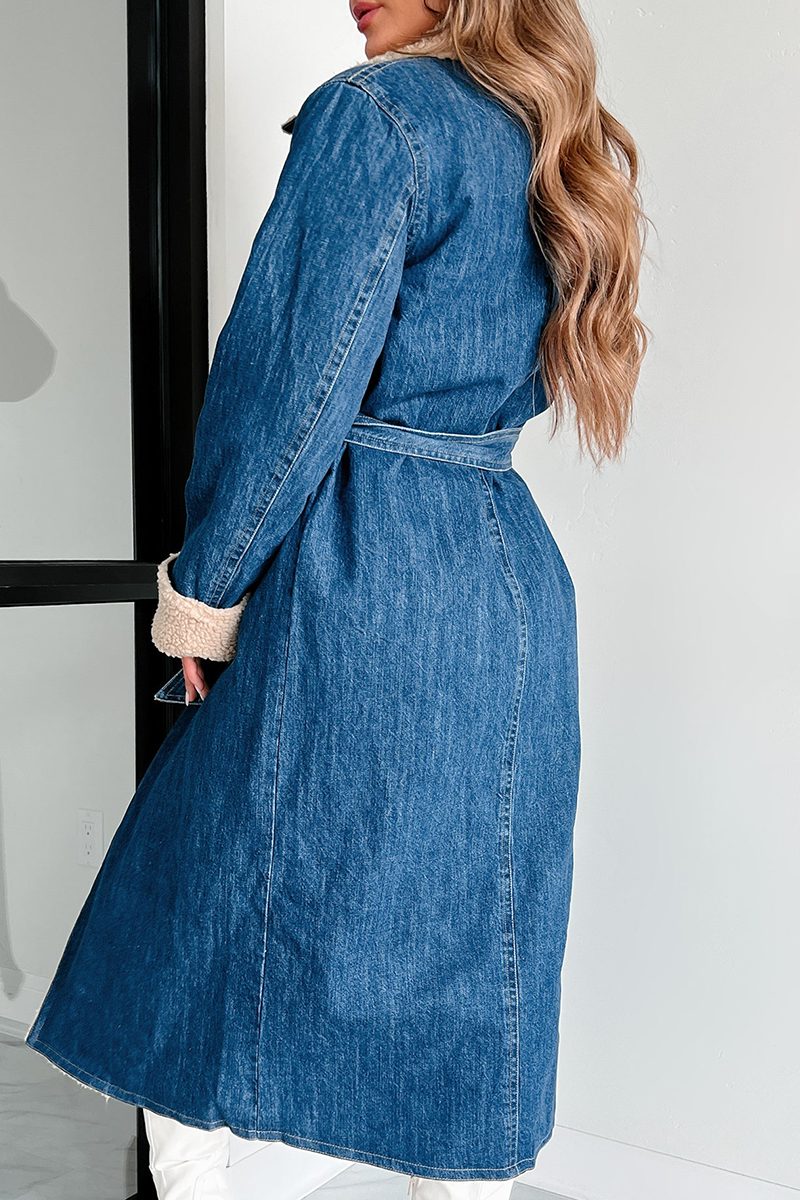 Prendas de abrigo informales de calle con bolsillos, cordones y cuello vuelto