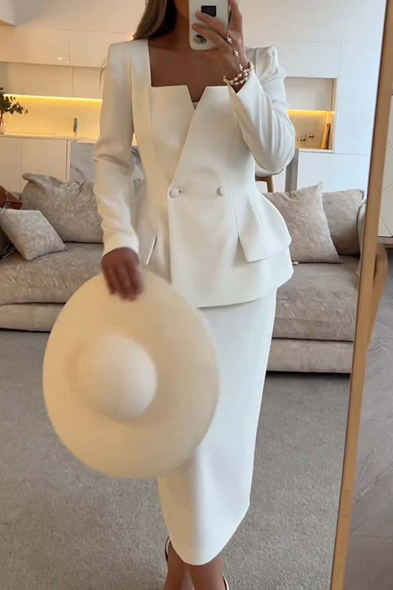 Elegante conjunto de dos piezas con botones, volantes, cuello cuadrado y manga larga