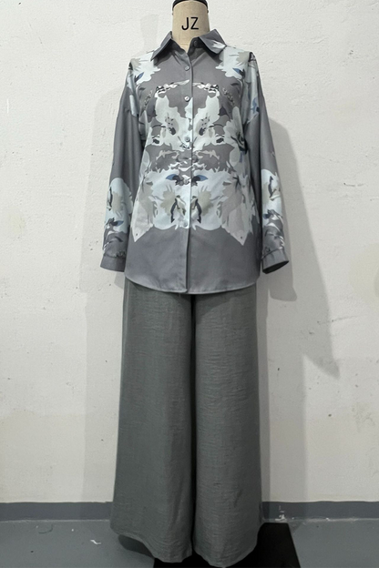 Conjunto informal de dos piezas con estampado floral, botones, cuello vuelto, manga larga