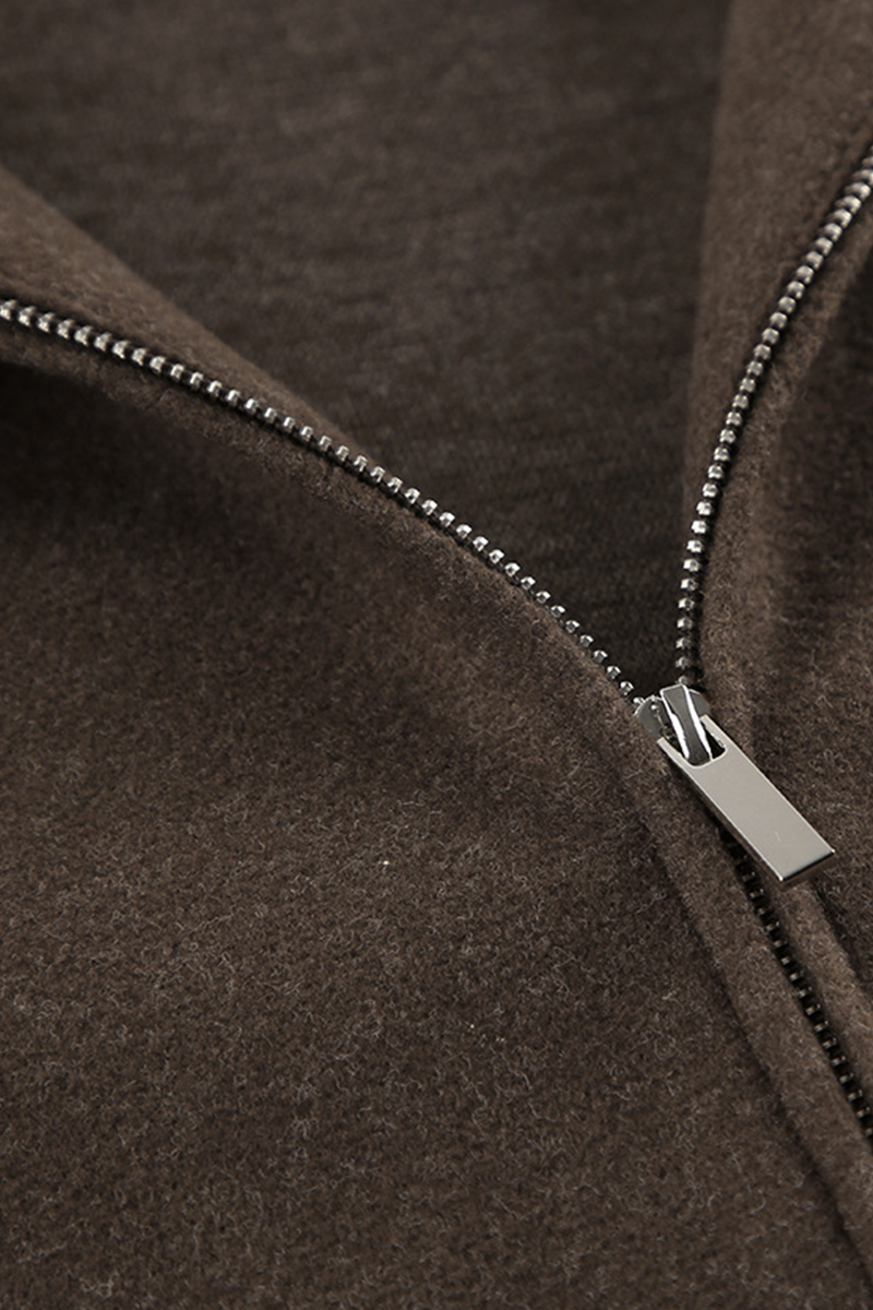 Prendas de abrigo informales de uso diario con cuello vuelto y cremallera gruesa