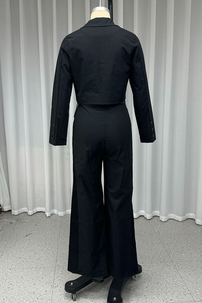 Conjunto informal de dos piezas con cuello vuelto, manga larga y bolsillo de calle