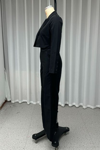 Conjunto informal de dos piezas con cuello vuelto, manga larga y bolsillo de calle