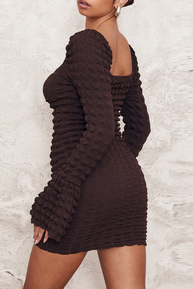 Vestidos casuales básicos de cuello cuadrado y manga larga