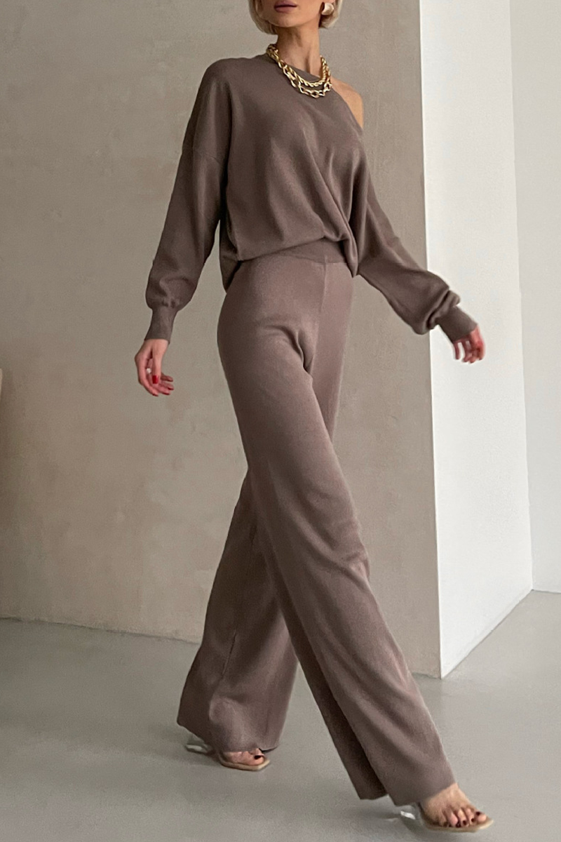 Conjunto informal de dos piezas con cuello oblicuo irregular y manga larga (3 colores)