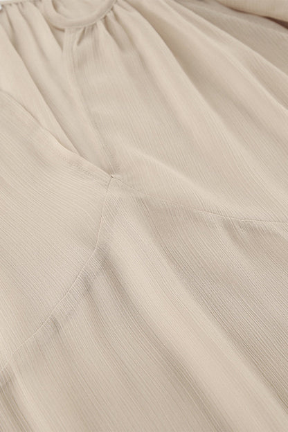 Vestidos sexys de corte A con escote en V y volantes transparentes