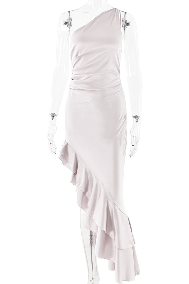 Vestidos sexis irregulares con volantes y hombros caídos