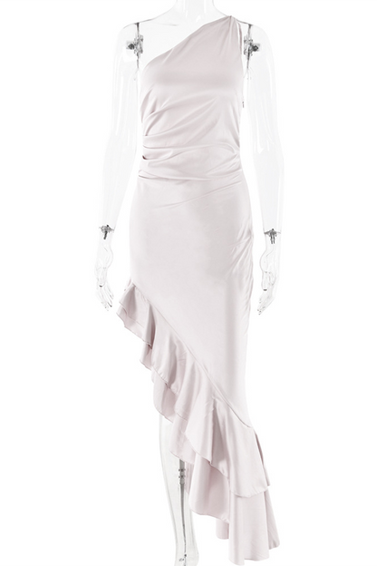 Vestidos sexis irregulares con volantes y hombros caídos