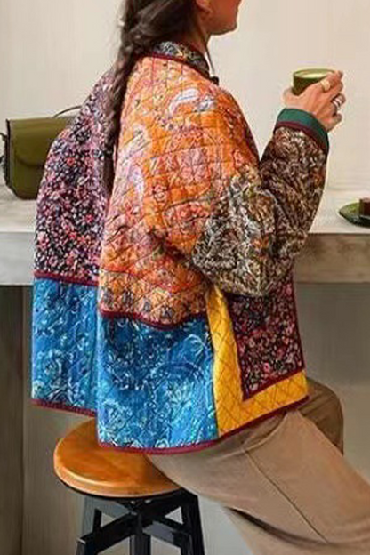 Prendas de abrigo informales con cuello mandarín, patchwork, bolsillos y flores