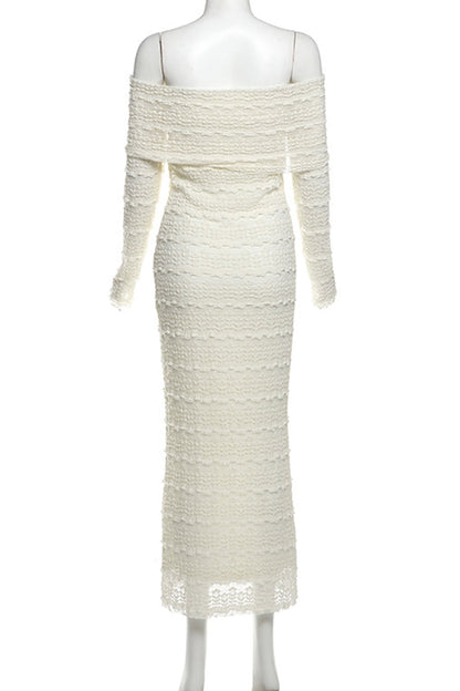 Elegantes vestidos largos con hombros descubiertos y espalda descubierta con patchwork