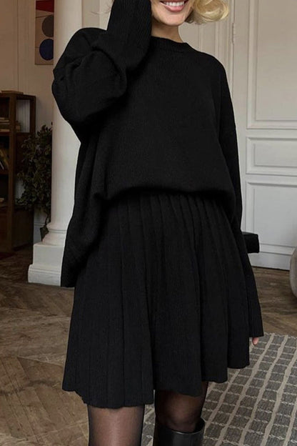 Elegante conjunto de dos piezas de manga larga con cuello redondo plisado y patchwork