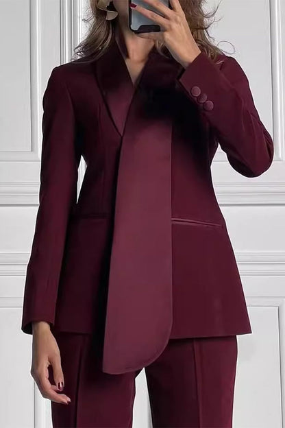 Conjunto informal de dos piezas con cuello vuelto y manga larga y patchwork