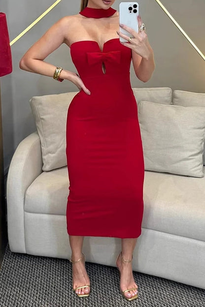 Vestidos sexys de falda de un solo paso con cuello halter y decoración de lazo