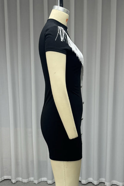 Vestidos casuales con falda cruzada y cuello alto, borlas y botones