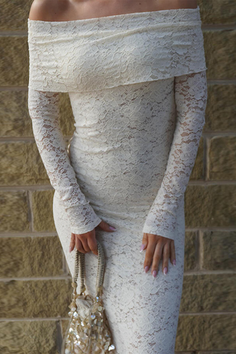 Elegante vestido de encaje con hombros descubiertos