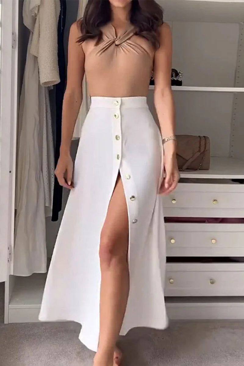 Conjunto informal de dos piezas con cuello halter, sin mangas y hebilla de color sólido