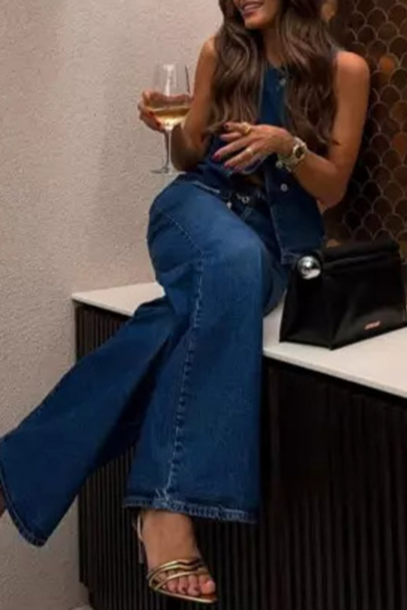 Conjunto casual de dos piezas con botones y cuello redondo sin mangas