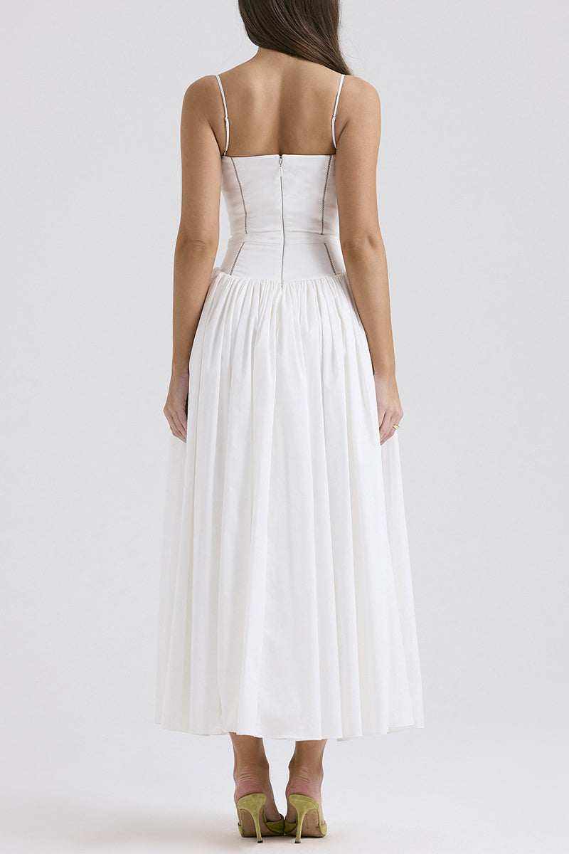 Elegantes vestidos de tirantes con cuello cuadrado y patchwork