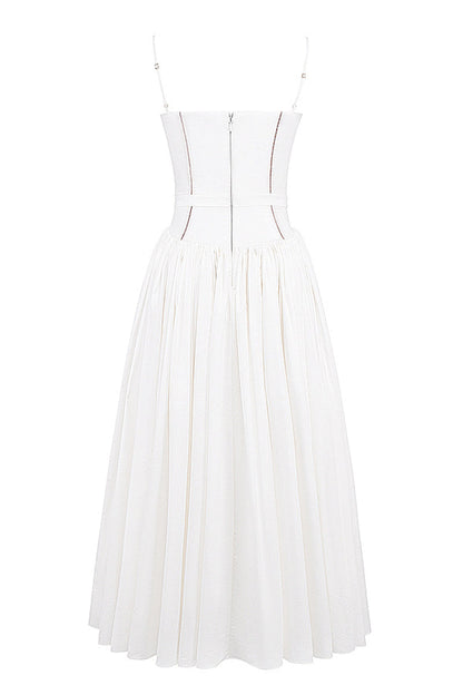 Elegantes vestidos de tirantes con cuello cuadrado y patchwork