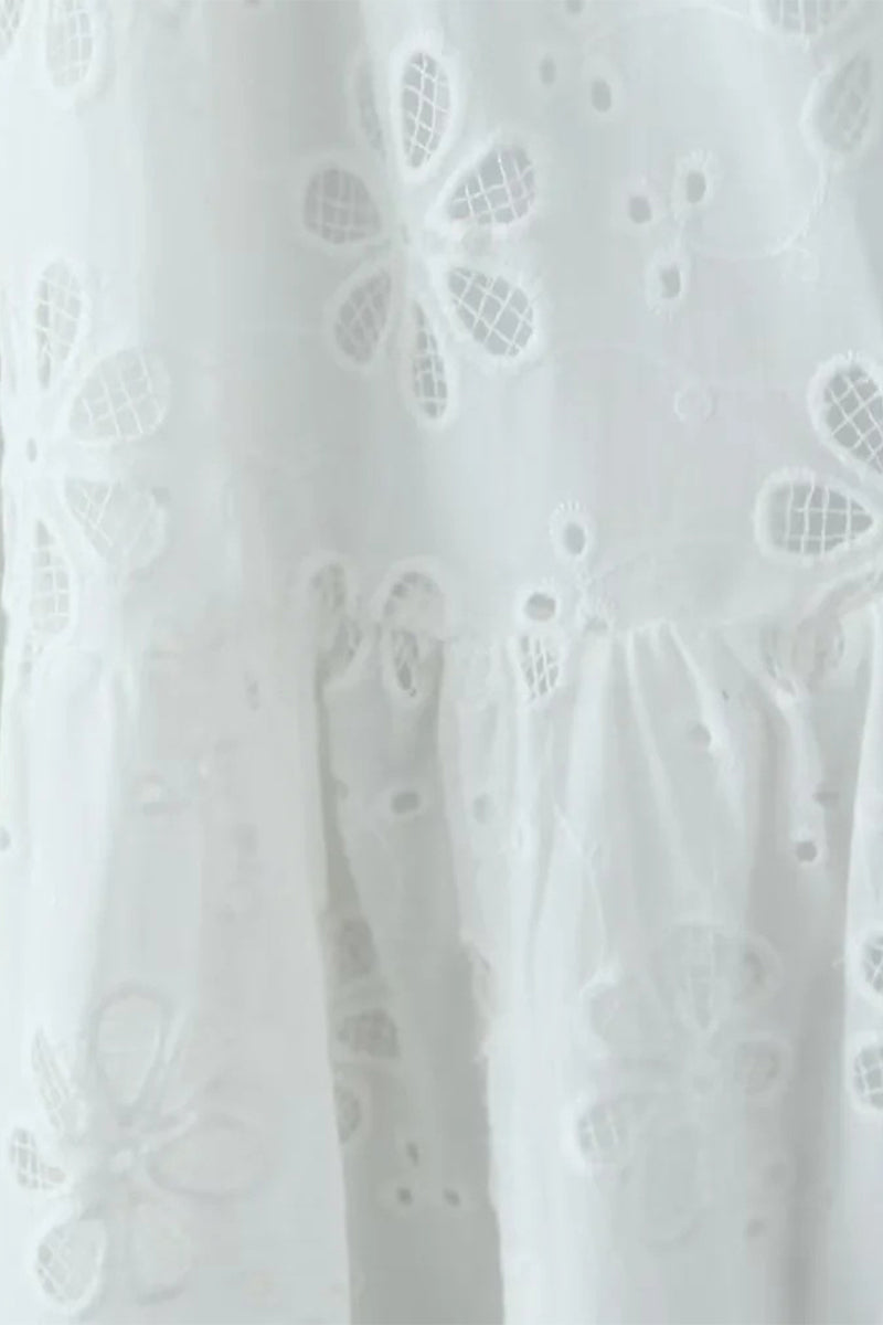 Vestidos sexis de encaje con espalda descubierta y abertura en el cuello en U sin mangas