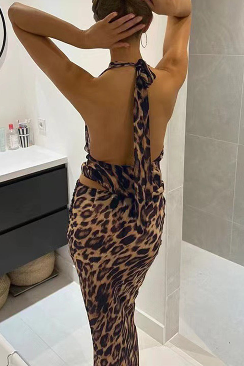 Traje de baño de dos piezas sexy con estampado de leopardo, sin espalda, con cuello halter y sin mangas