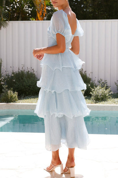 Vestidos casuales con falda pastel, escote cuadrado, volantes y espalda descubierta