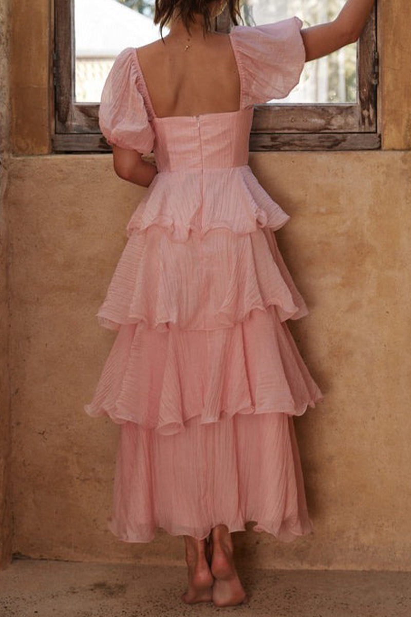 Vestidos casuales con falda pastel, escote cuadrado, volantes y espalda descubierta