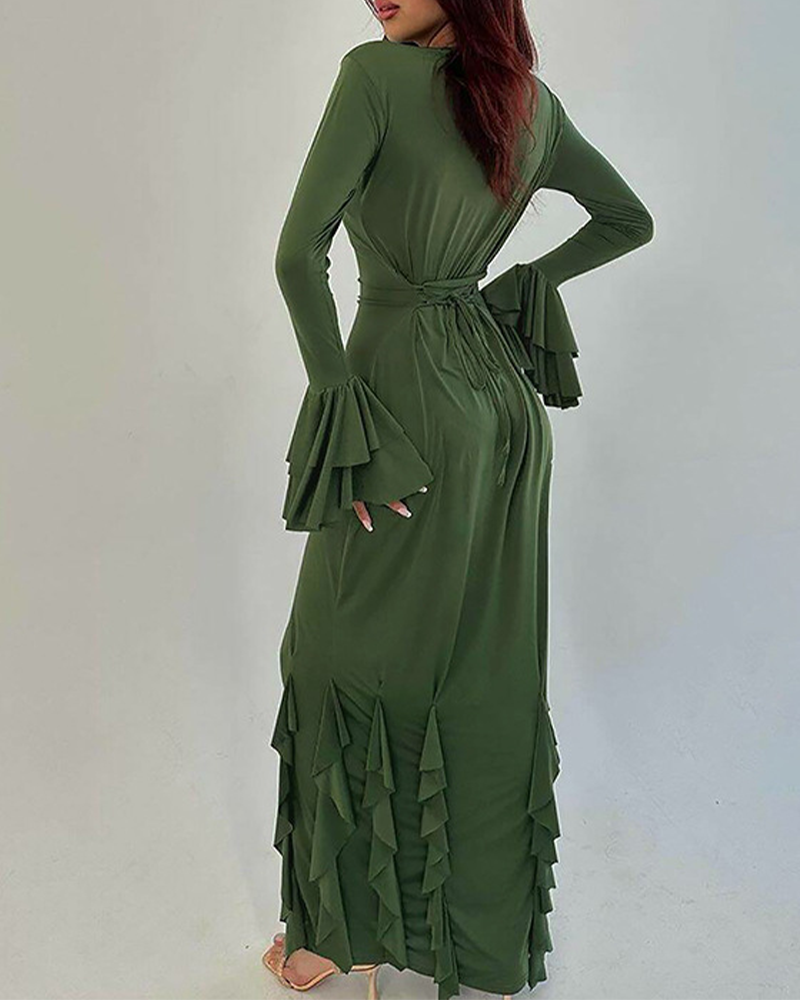 Slim-Fitting Lace-Up Long-Sleeved Dress