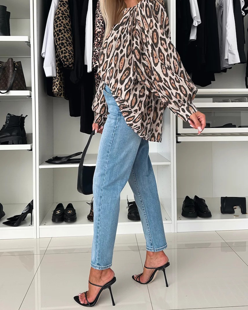 Leopard Print Loose Long-Sleeve Shirt