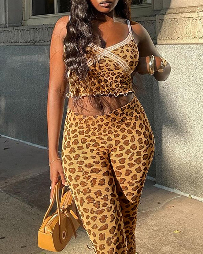 Leopard Lace Suspender Shorts Suit