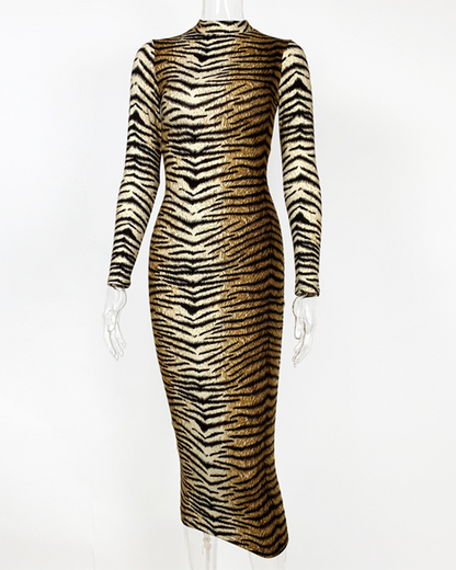 Slim-Fit Leopard Print Long-Sleeved Dress