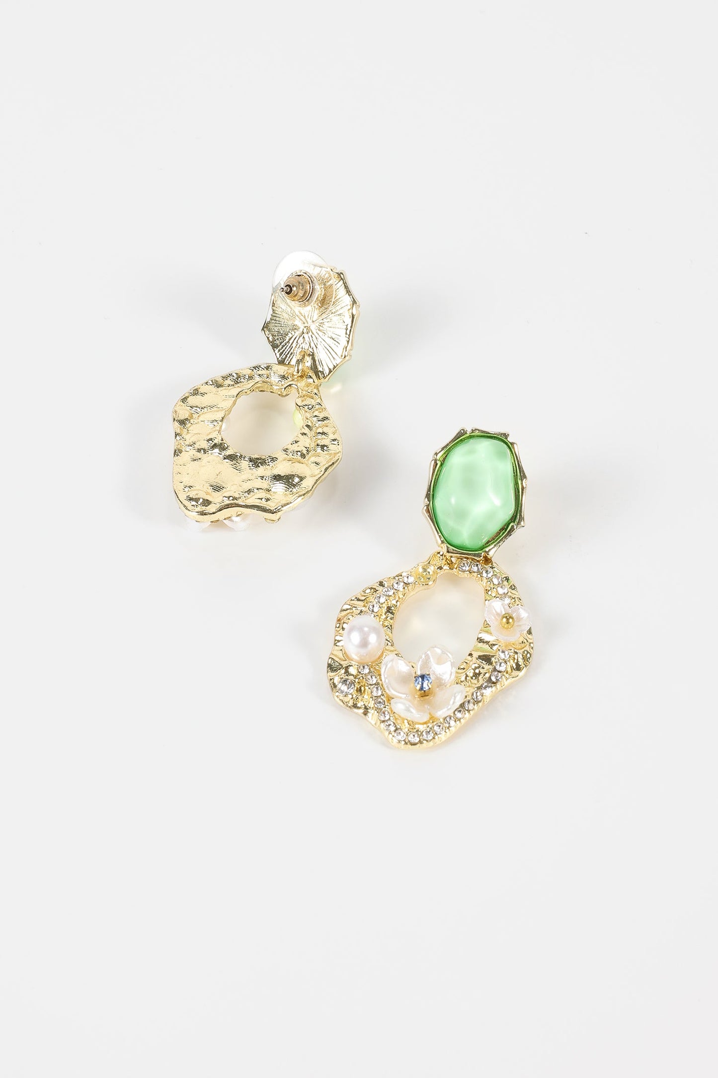 Pendientes colgantes de flores de piedra natural 