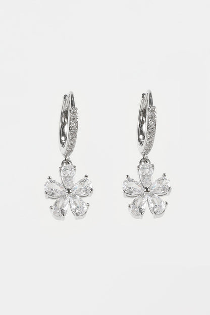 Pendientes florales con diamantes falsos 