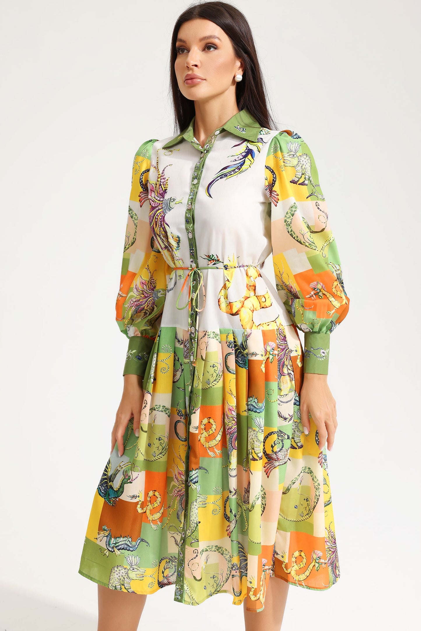 Vestido midi con cordones y manga larga con estampado animal 