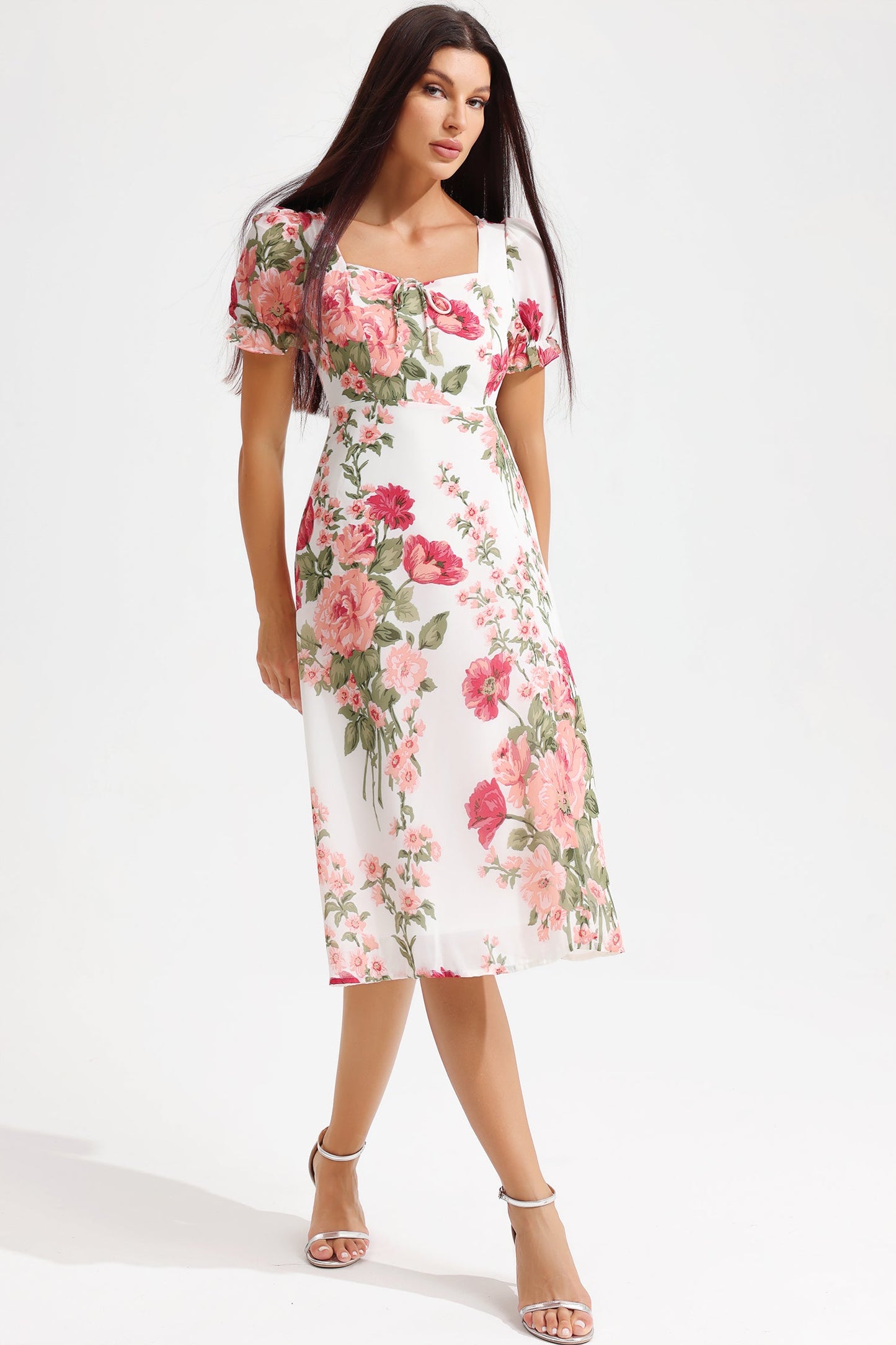 Vestido midi con abertura y cuello cuadrado, mangas abullonadas y estampado floral 