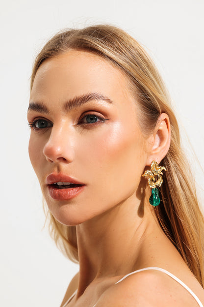 Collar y aretes de acrílico verde dimensional 