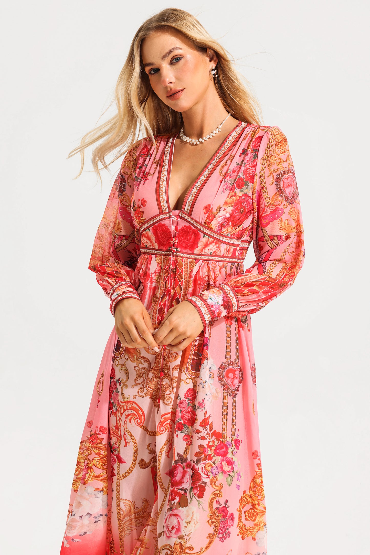 Vestido midi con cuello en V, mangas farol y estampado paisley 