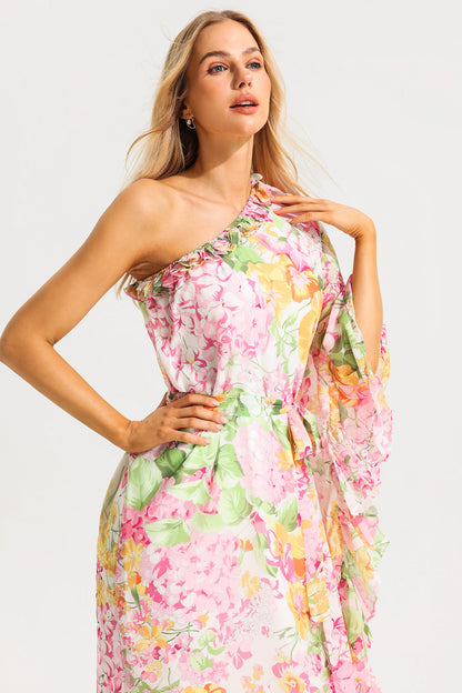 Vestido midi asimétrico de un solo hombro con volantes florales 