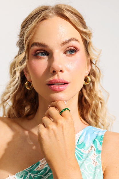 Anillo de imitación de piedras preciosas 